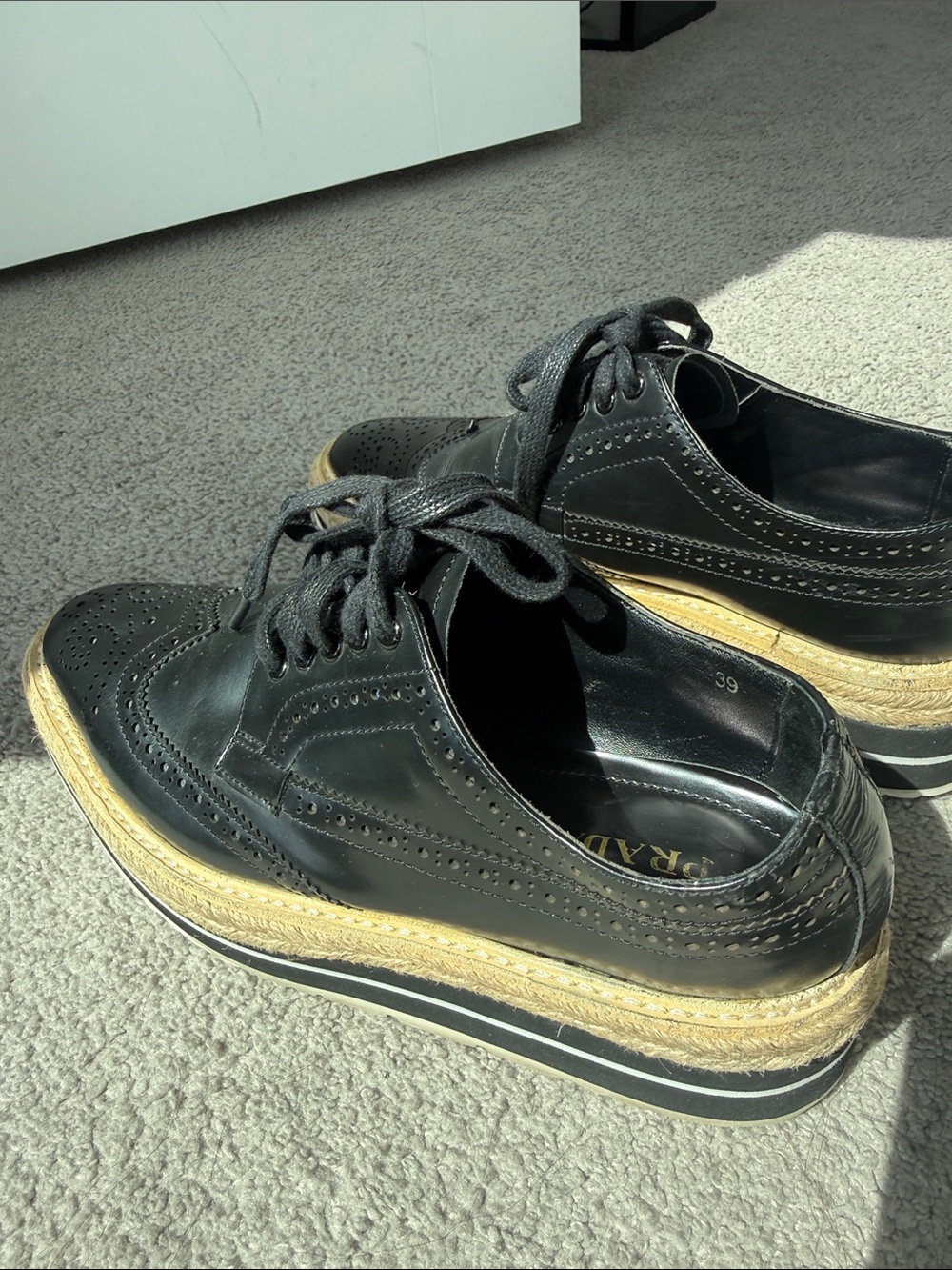 Prada Black Leather Brogues with Natural Tan Platform Sole - Picture 6 of 16